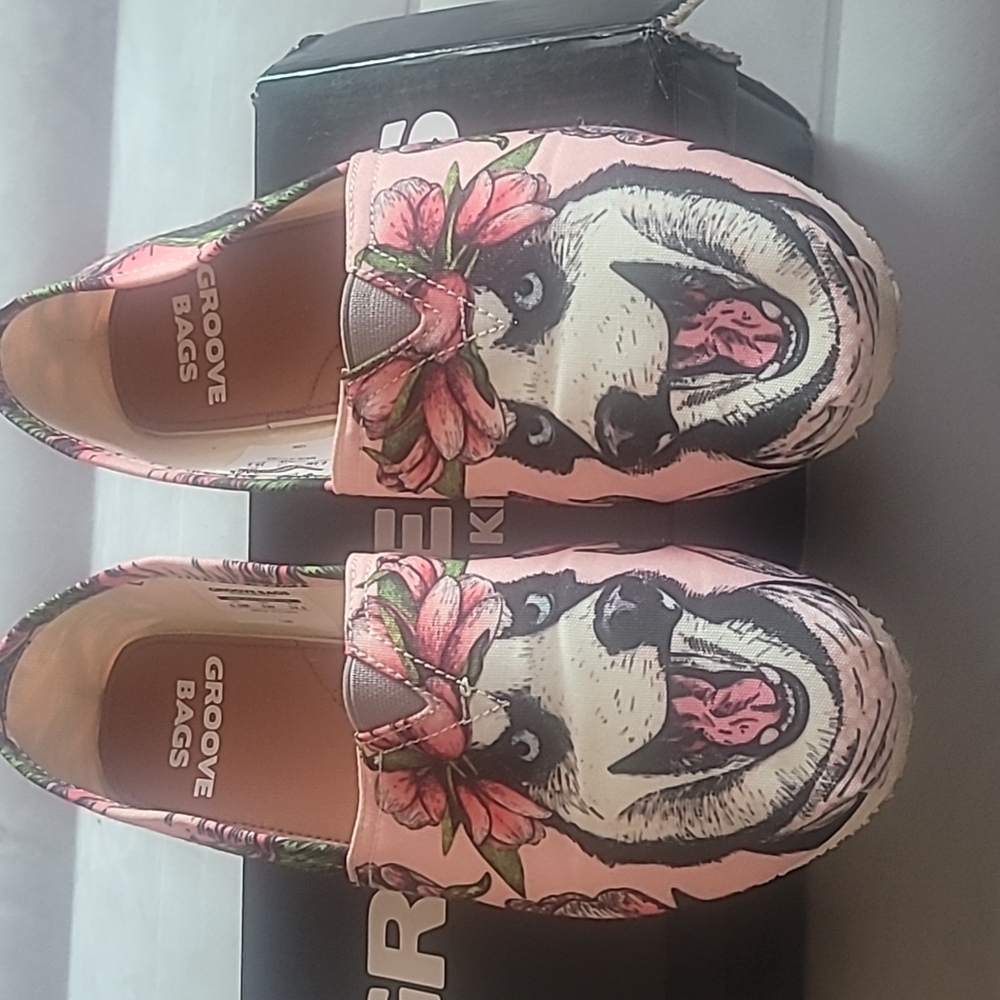 Groove bags pink husky slip ons